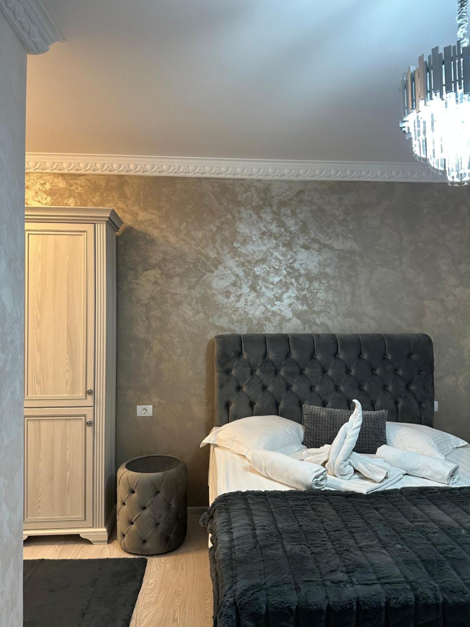 Apartament Simoni Ploieşti Exterior foto
