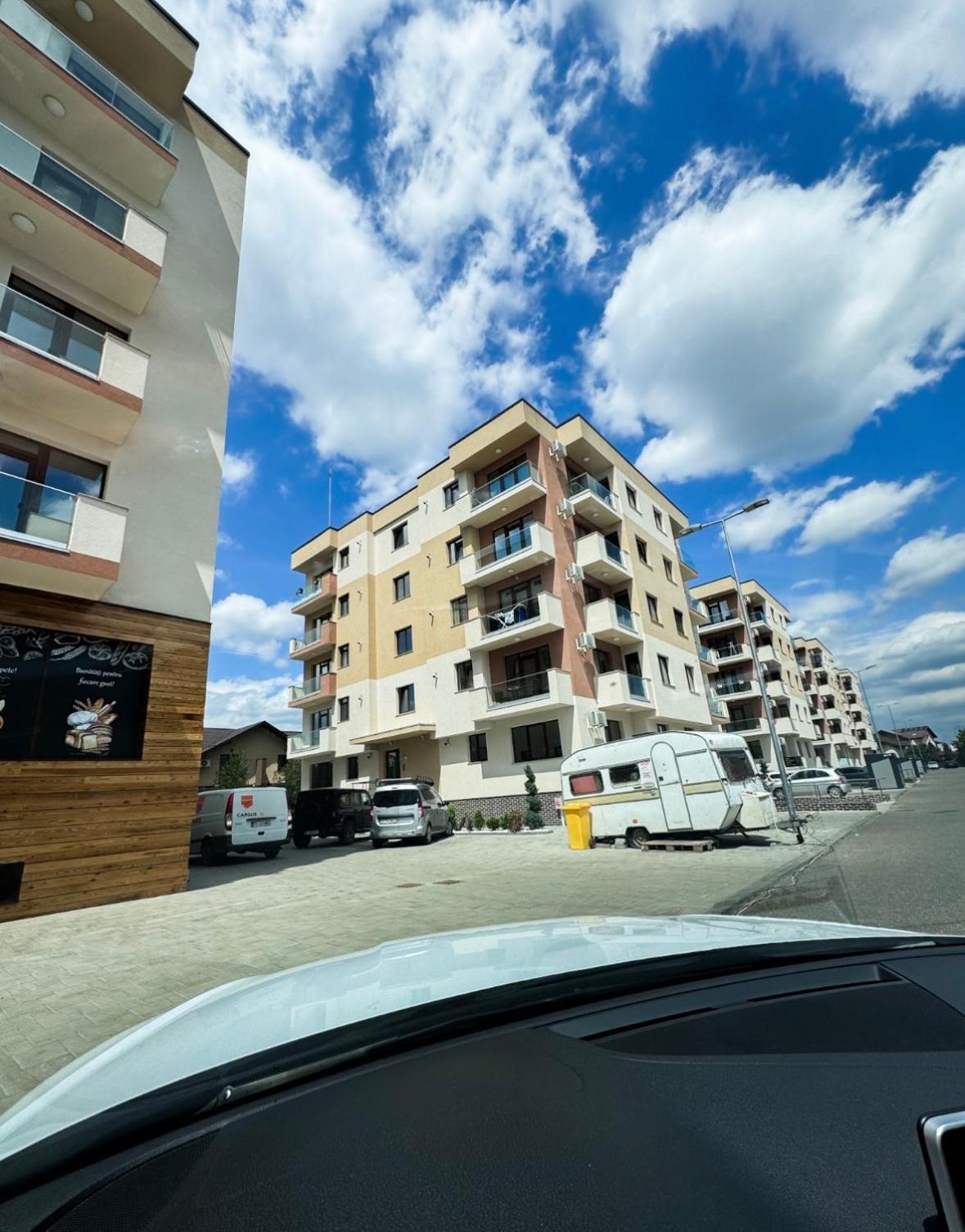 Apartament Simoni Ploieşti Exterior foto