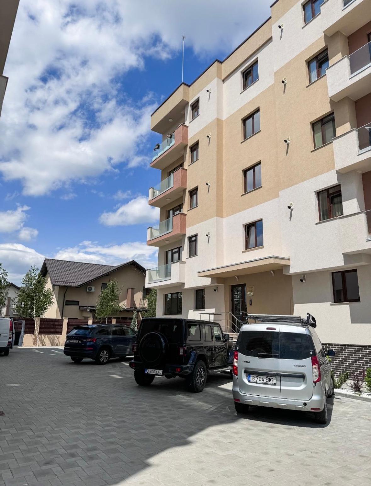 Apartament Simoni Ploieşti Exterior foto